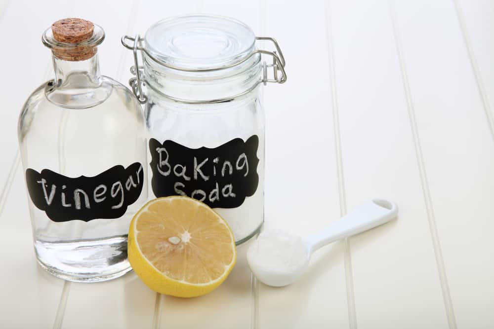 vinegar-and-baking-soda