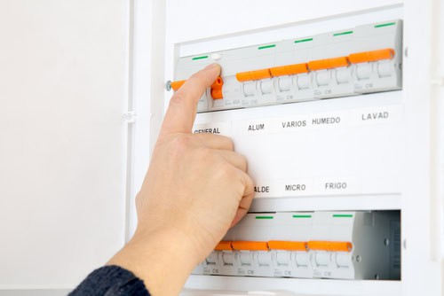 Safe Practices for DIY Electrical Work